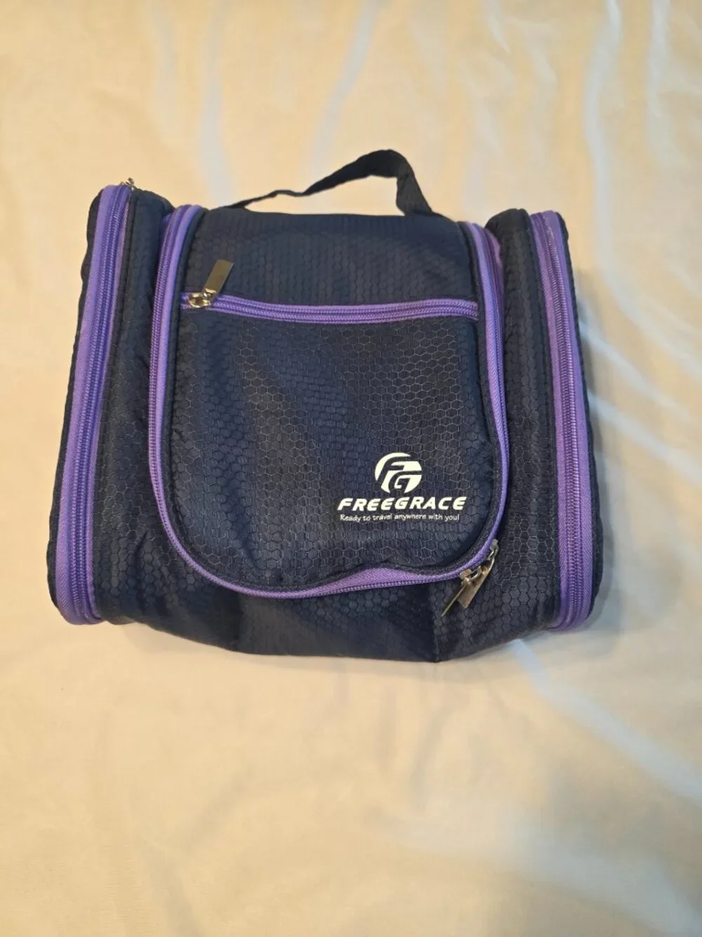 Freegrace Hanging Toiletry Bag Extra Large Capacity Premium Travel Organizer
